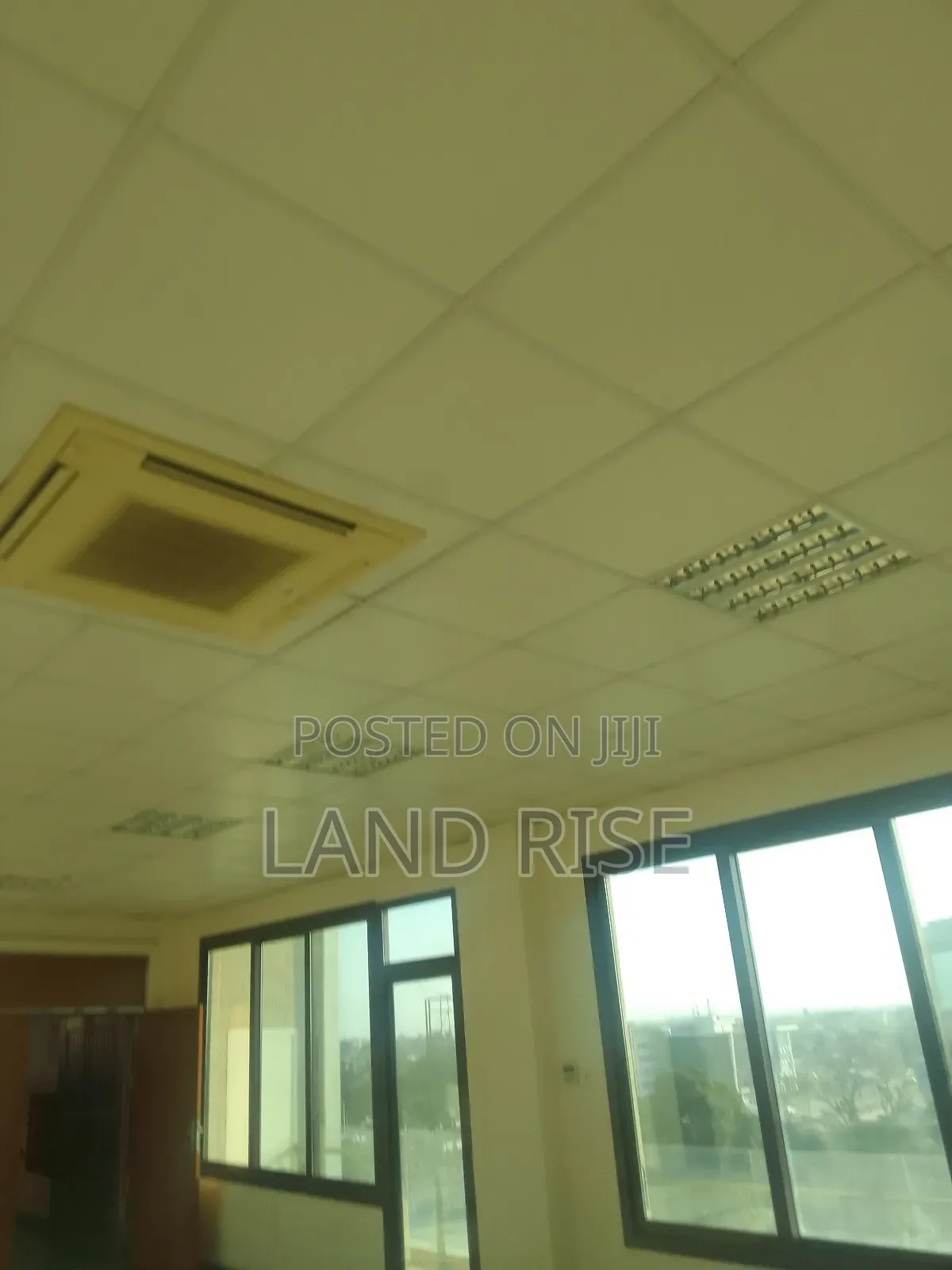 Office Space With 200 SQM in Makumbusho in Kijitonyama