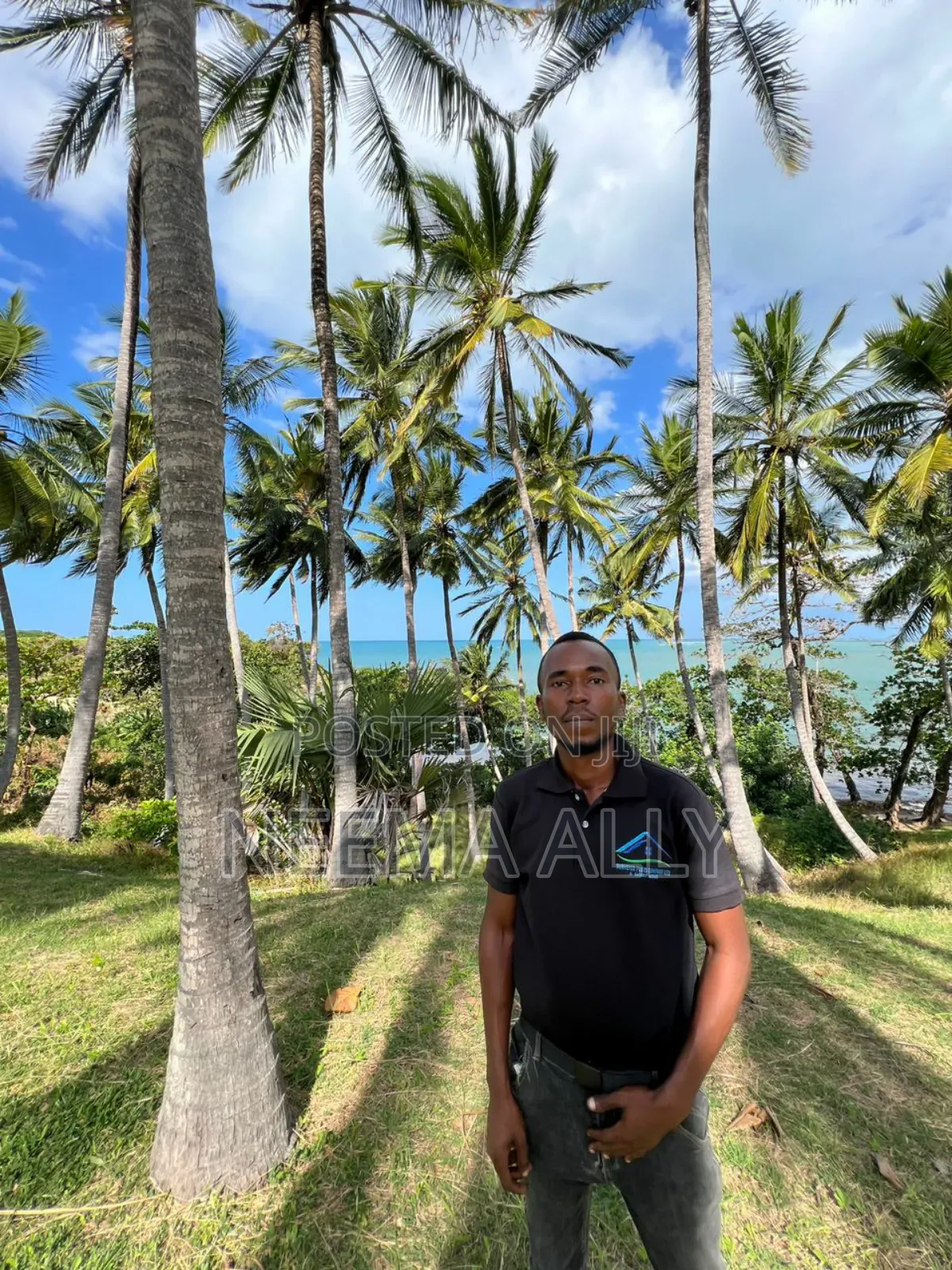 Viwanja Karibu Na Bahari (Kimbiji Sandy Beach) in Kigamboni