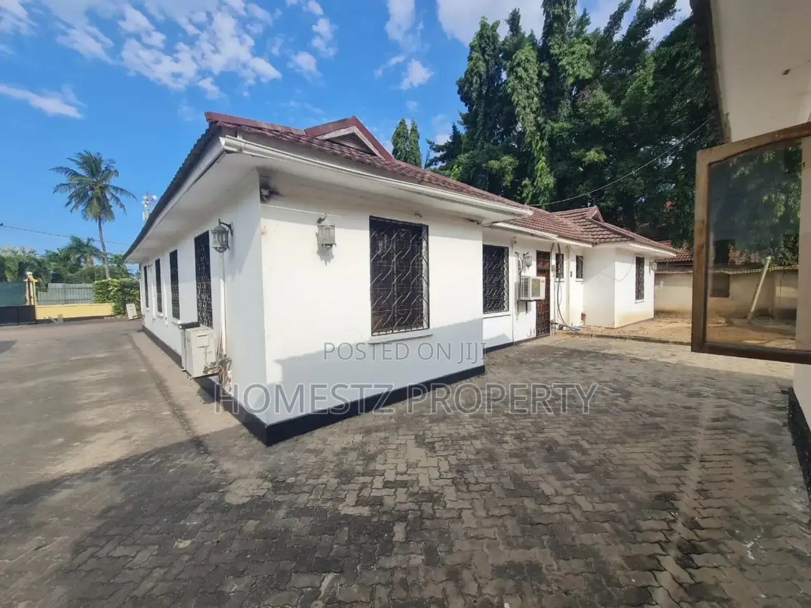 6bdrm House in Mikocheni B, Kinondoni for sale in Kinondoni