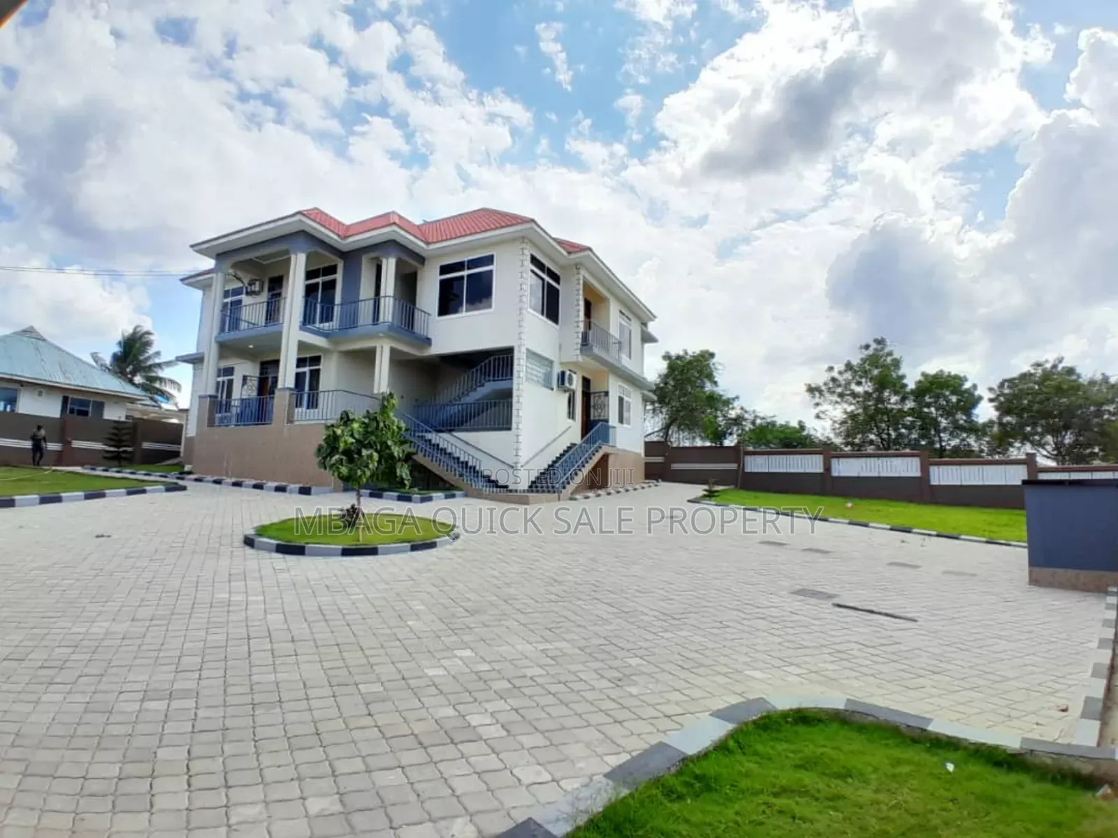 3bdrm Apartment in Salasala, Mbezi for rent in Mbezi