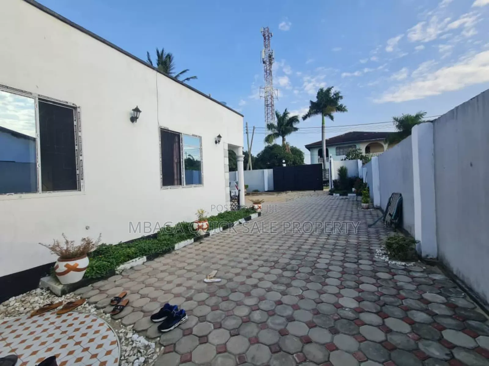 3bdrm House in Mbezi Beach Juliana for sale in Mbezi