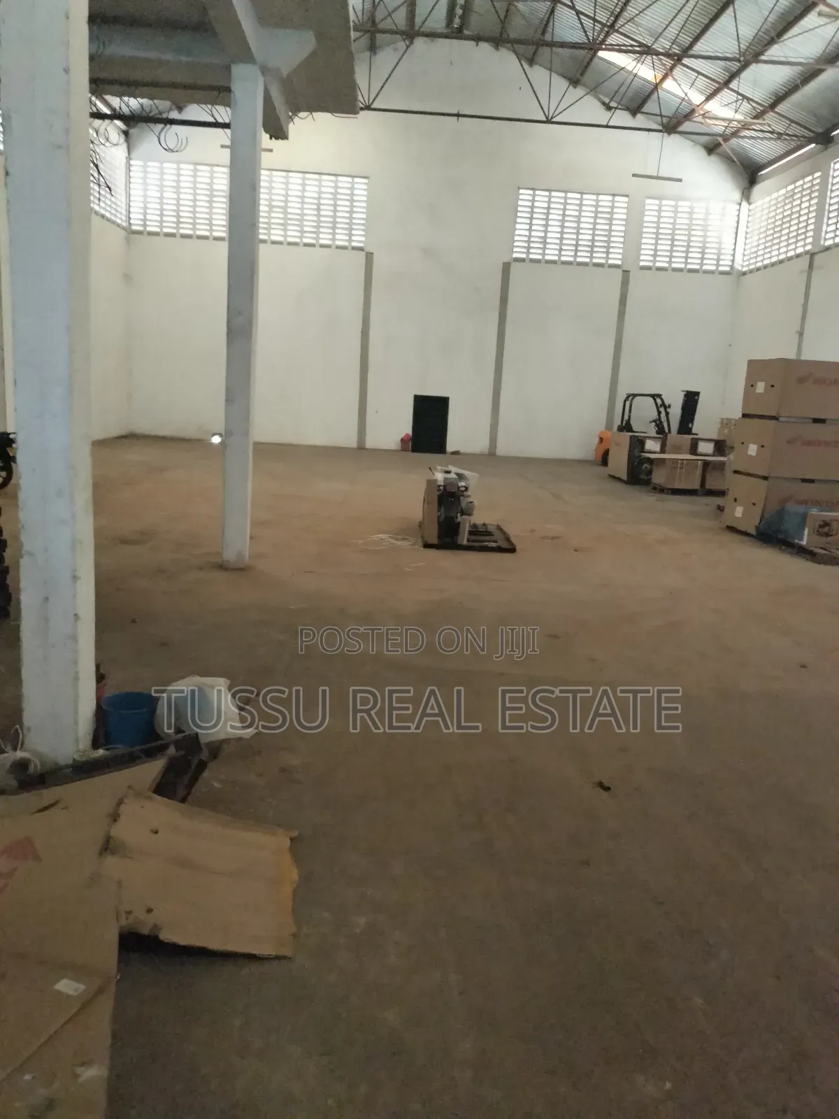 Warehouse for Rent at Kunduchi in Kinondoni