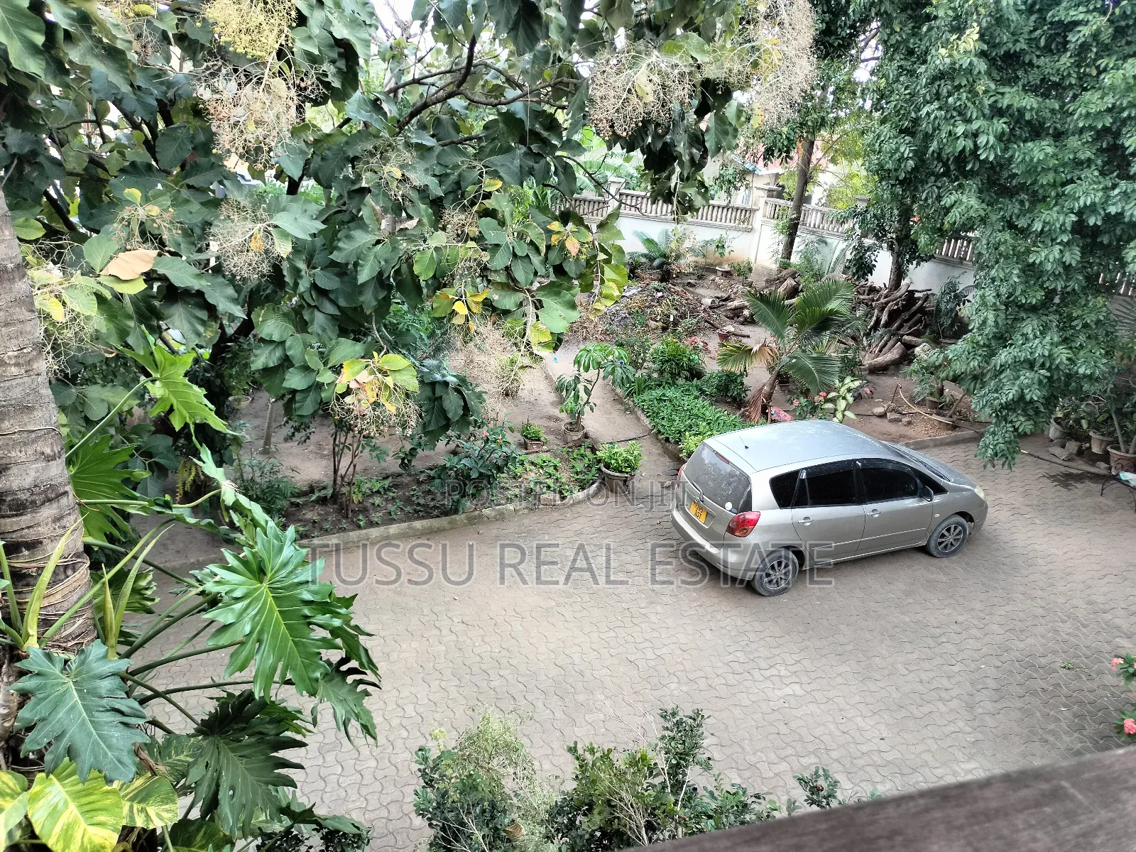 4bdrm House in Mbona Rd Sala8, Kinondoni for sale in Kinondoni