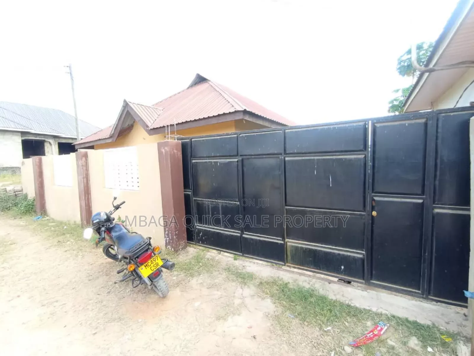 2bdrm House in Upanga for sale in Upanga West