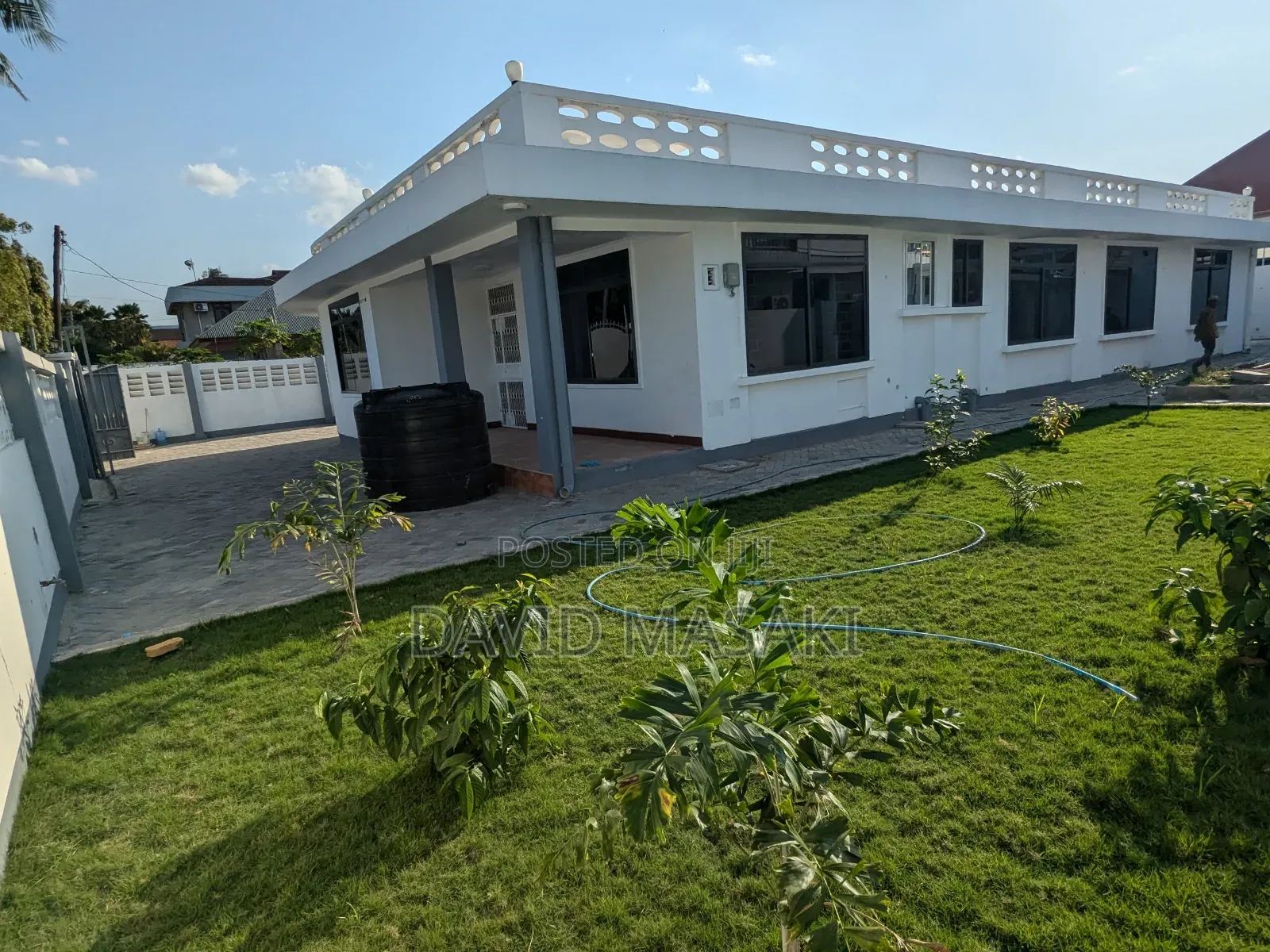 6bdrm Bungalow in Bungalow, Mikocheni for rent in Mikocheni