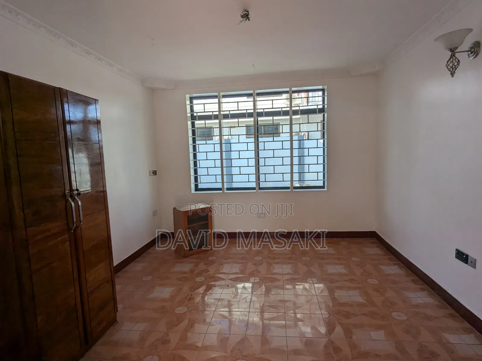 6bdrm Bungalow in Bungalow, Mikocheni for rent in Mikocheni