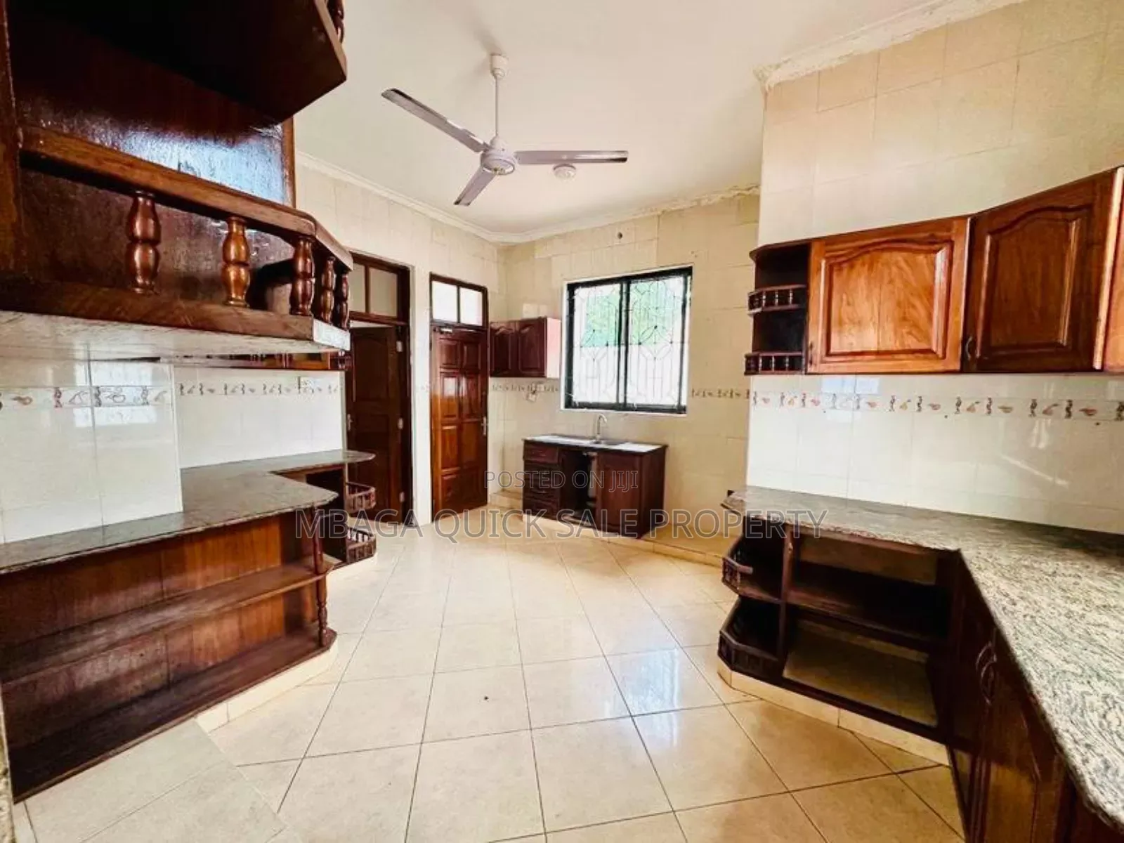3bdrm House in Mikochen Warioba, Mikocheni for rent in Mikocheni