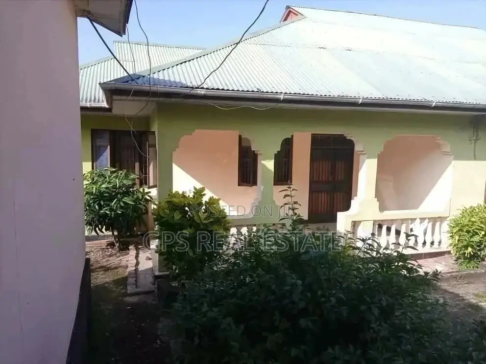 House At Kimara Mwisho With Title For Sale in Kinondoni