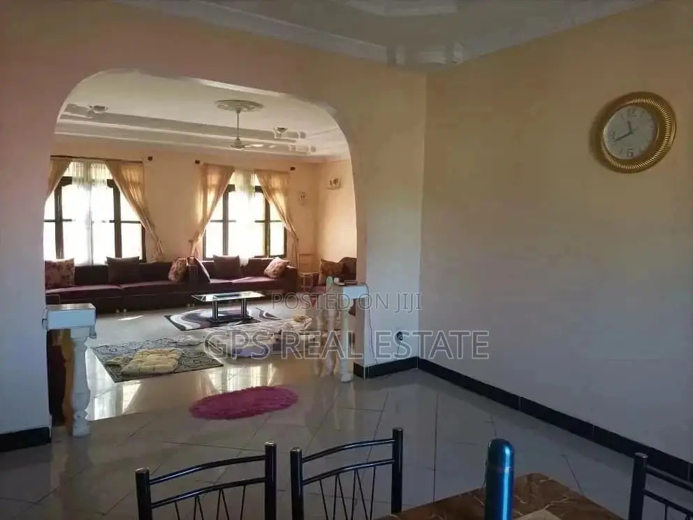 House At Kimara Mwisho With Title For Sale in Kinondoni