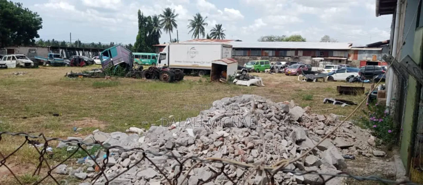 Yard for Rent Mbezibeach in Mbezi Beach