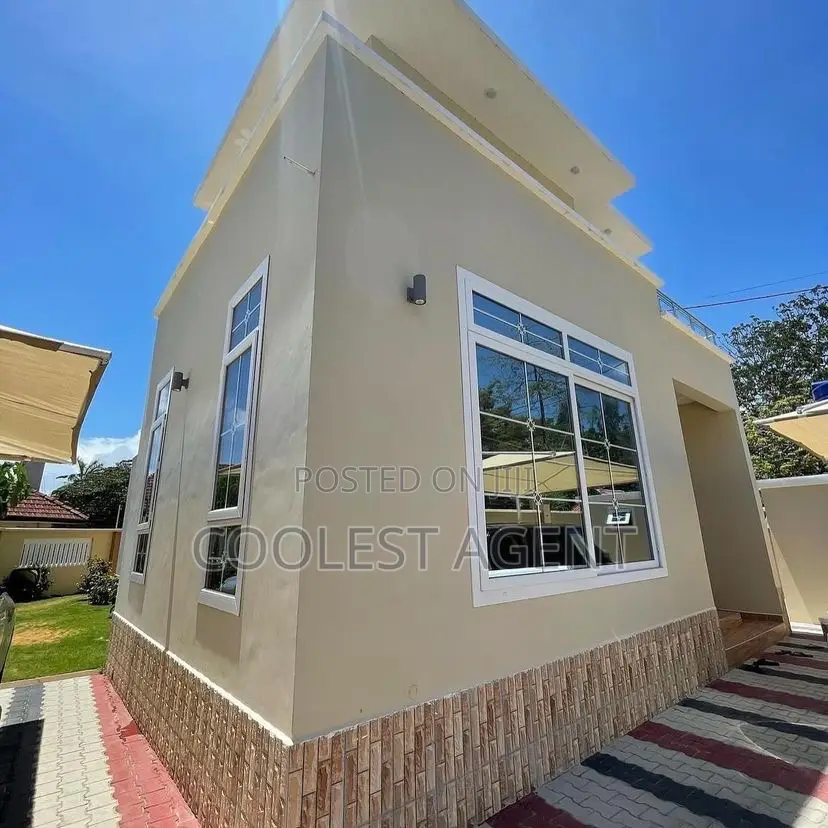 3bdrm Duplex in Masaki, Kinondoni for rent in Kinondoni