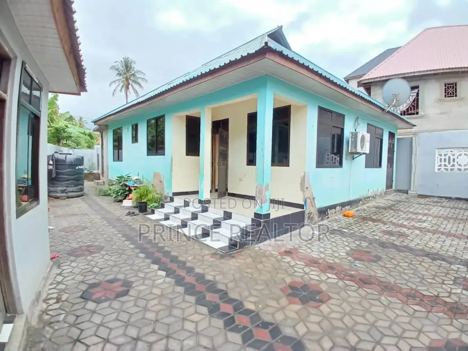 3bdrm House in Mbezi Kibanda Cha, Kinondoni for sale in Kinondoni