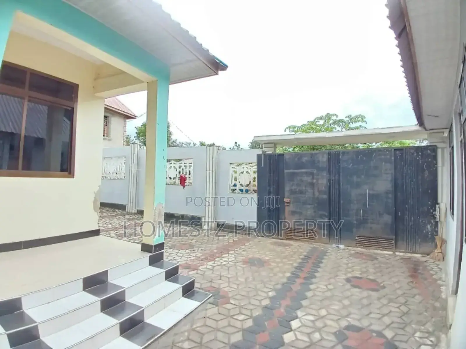 3bdrm House in Mbezi Kibanda Cha, Kinondoni for sale in Kinondoni