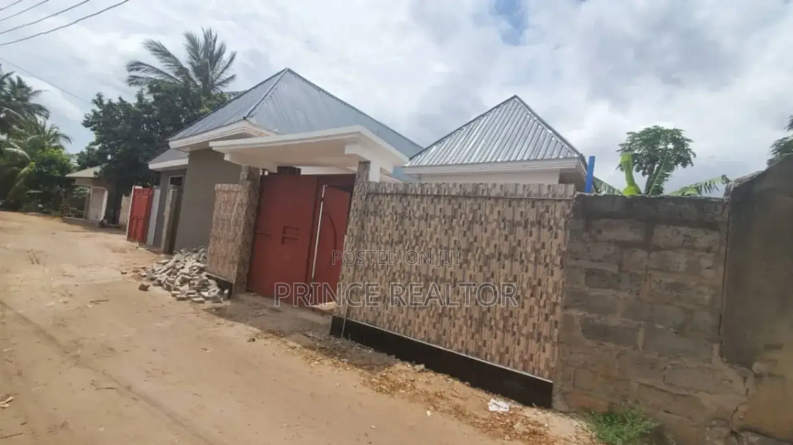 5bdrm House in Mbagala Chamazi, Temeke for sale in Temeke