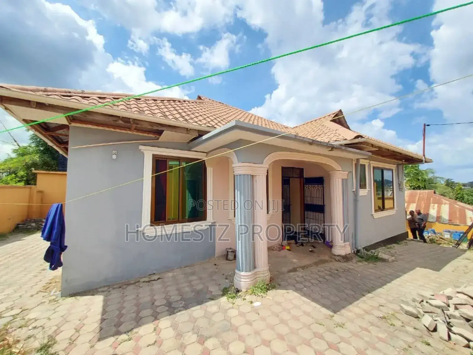 8bdrm House in Kimara Korogwe, Kinondoni for sale in Kinondoni