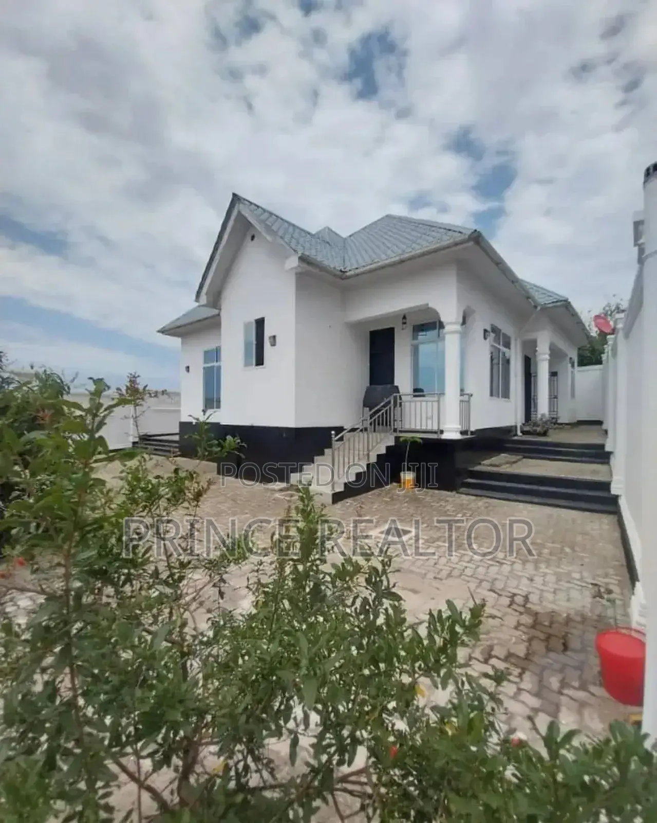 4bdrm House in Tegeta Wazo, Kinondoni for sale in Kinondoni
