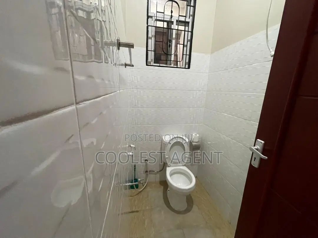 Furnished 2bdrm House in Leaders, Kinondoni for rent in Kinondoni