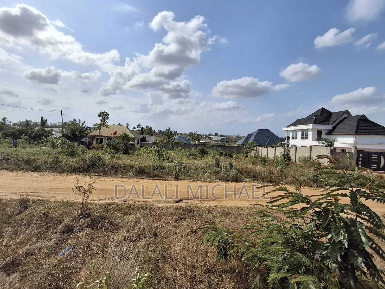 Plot Mabwepande 1100 SQMS . in Bunju