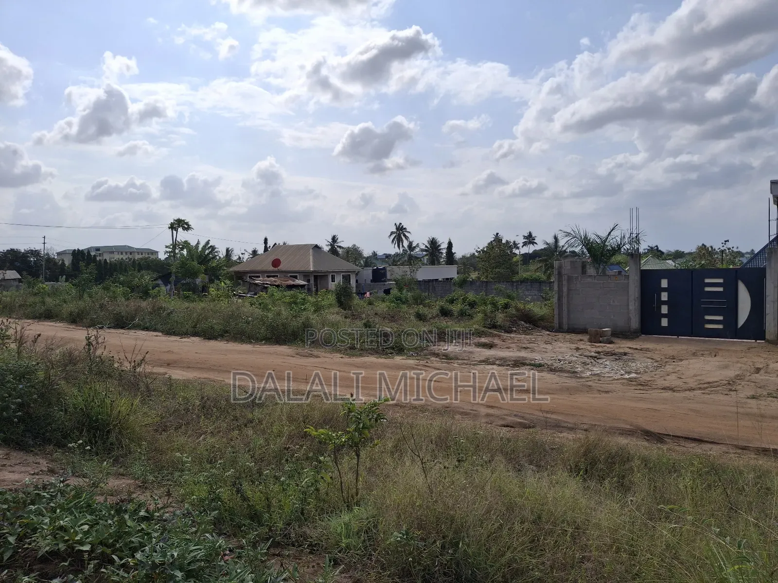 Plot Mabwepande 1100 SQMS . in Bunju