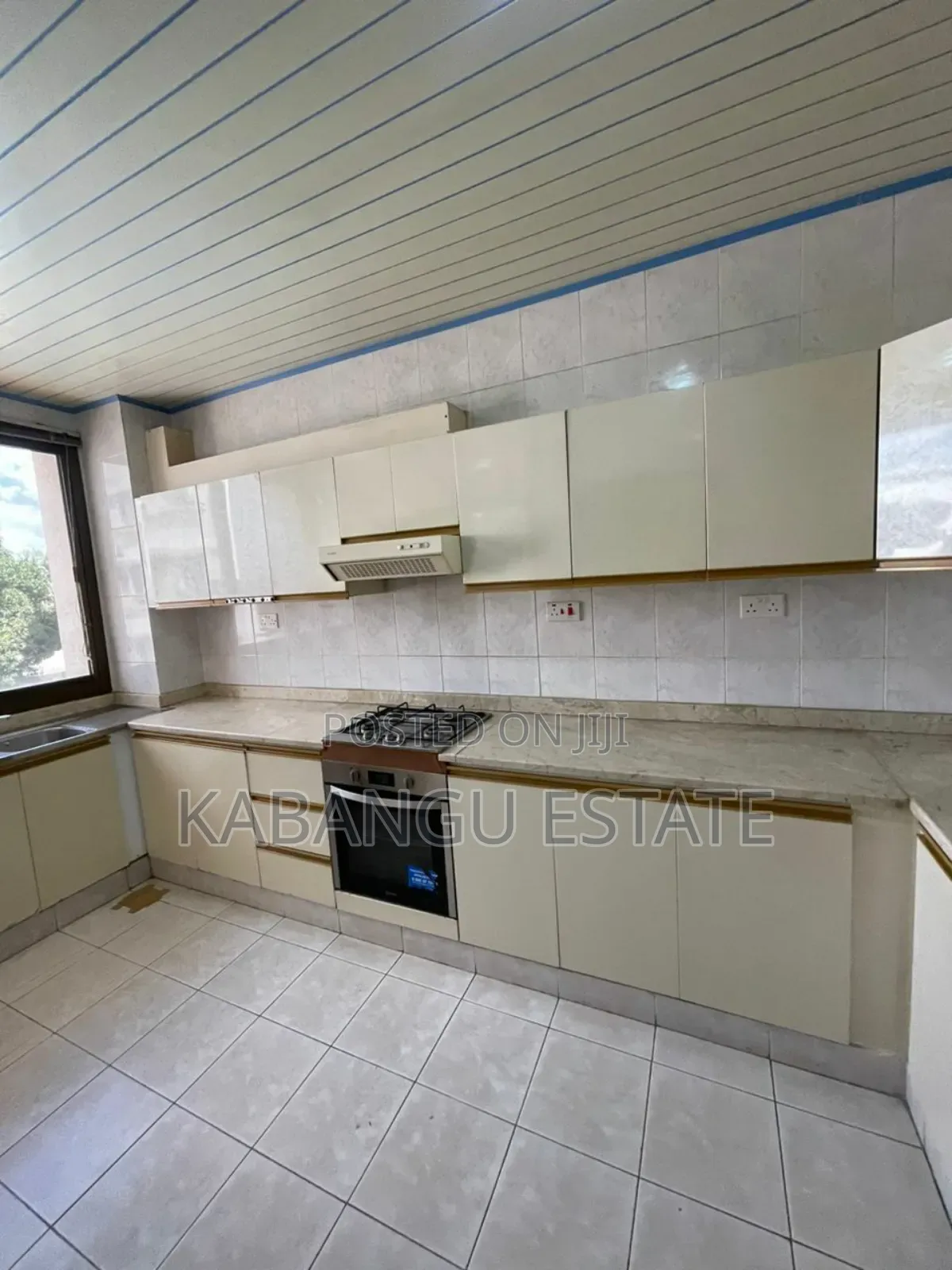 Furnished 3bdrm Apartment in Oysterbay for rent in Oyster Bay