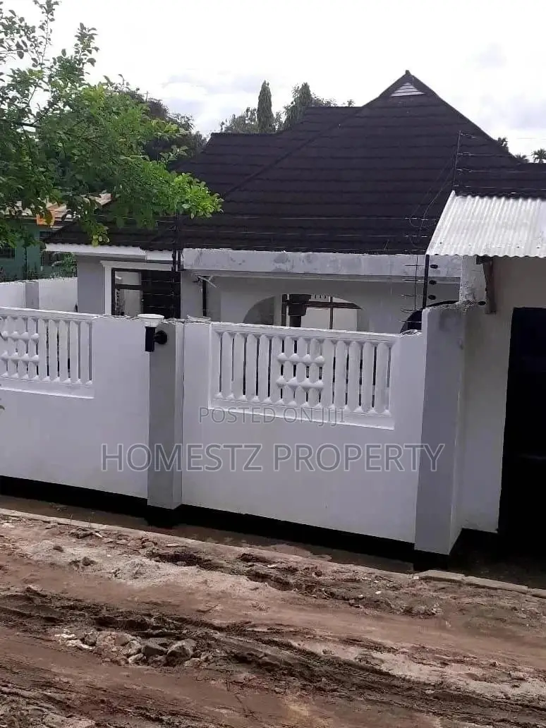 Morden House For Sell in Kinondoni