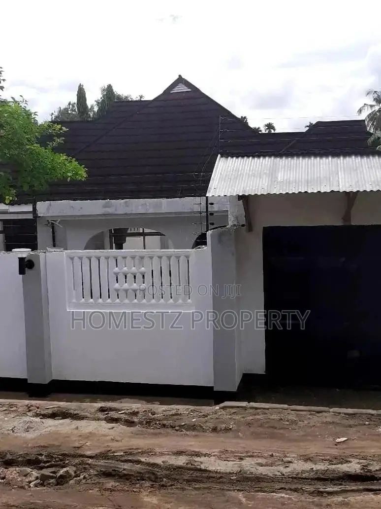Morden House For Sell in Kinondoni