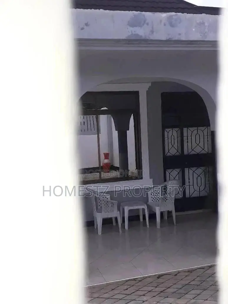 Morden House For Sell in Kinondoni