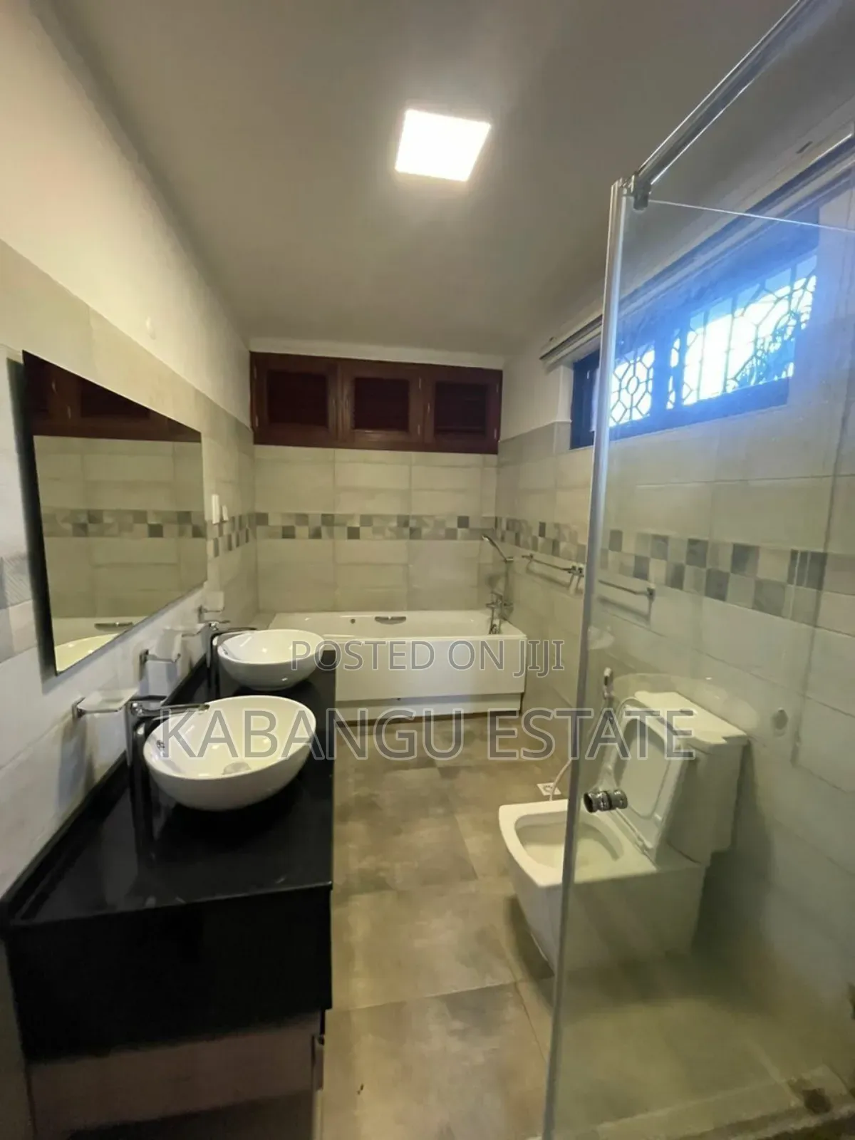 Furnished 4bdrm Villa in Oysterbay for rent in Oyster Bay