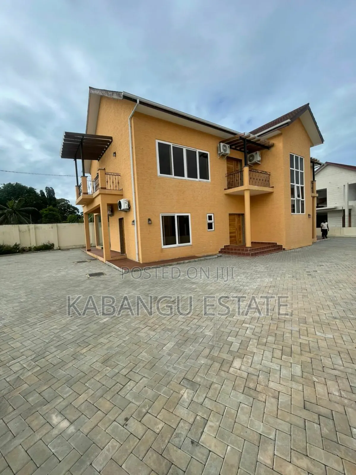 6bdrm House in Oytserbay for rent in Oyster Bay