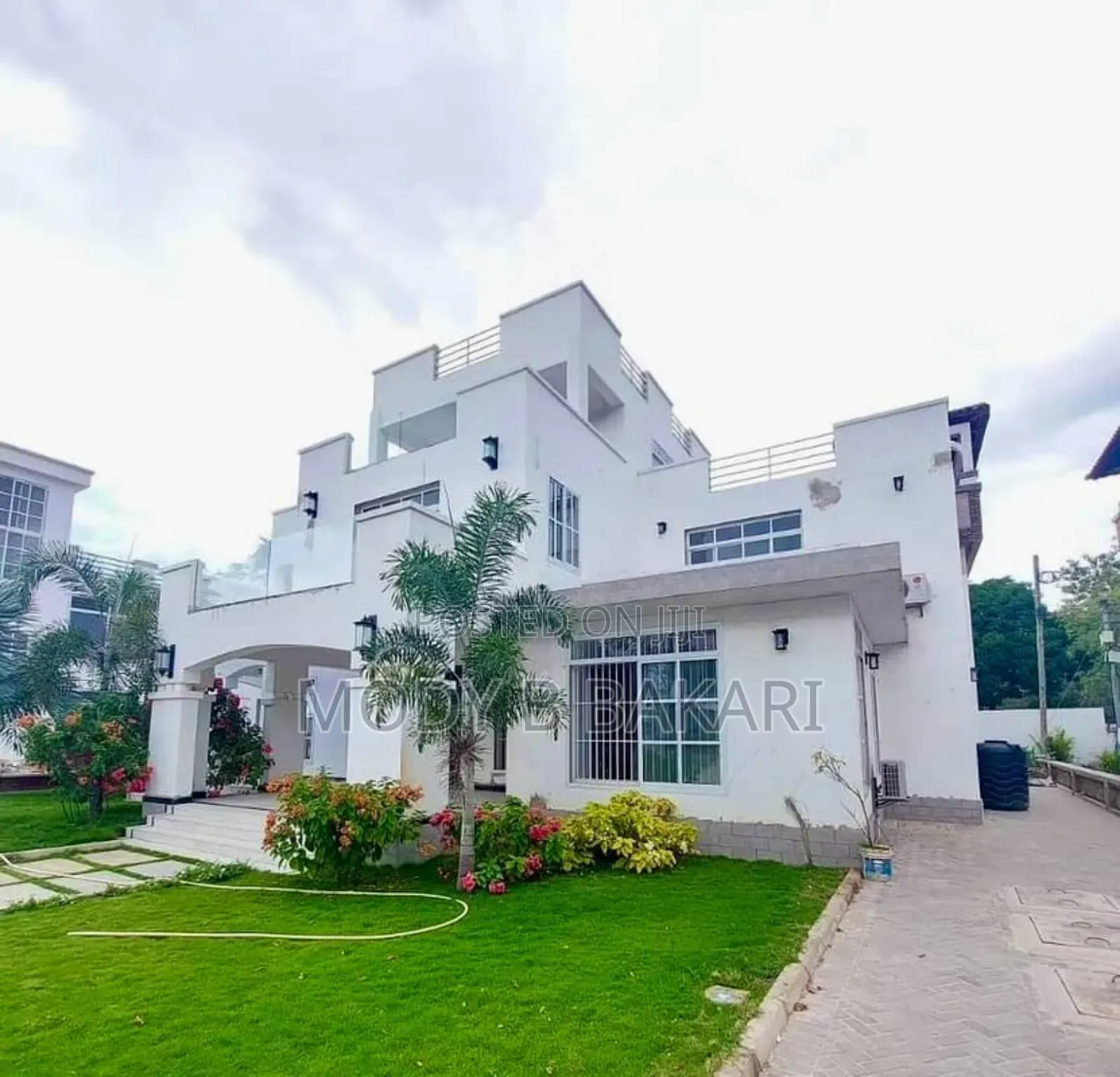 Furnished 4bdrm Villa in Mikocheni for rent in Mikocheni