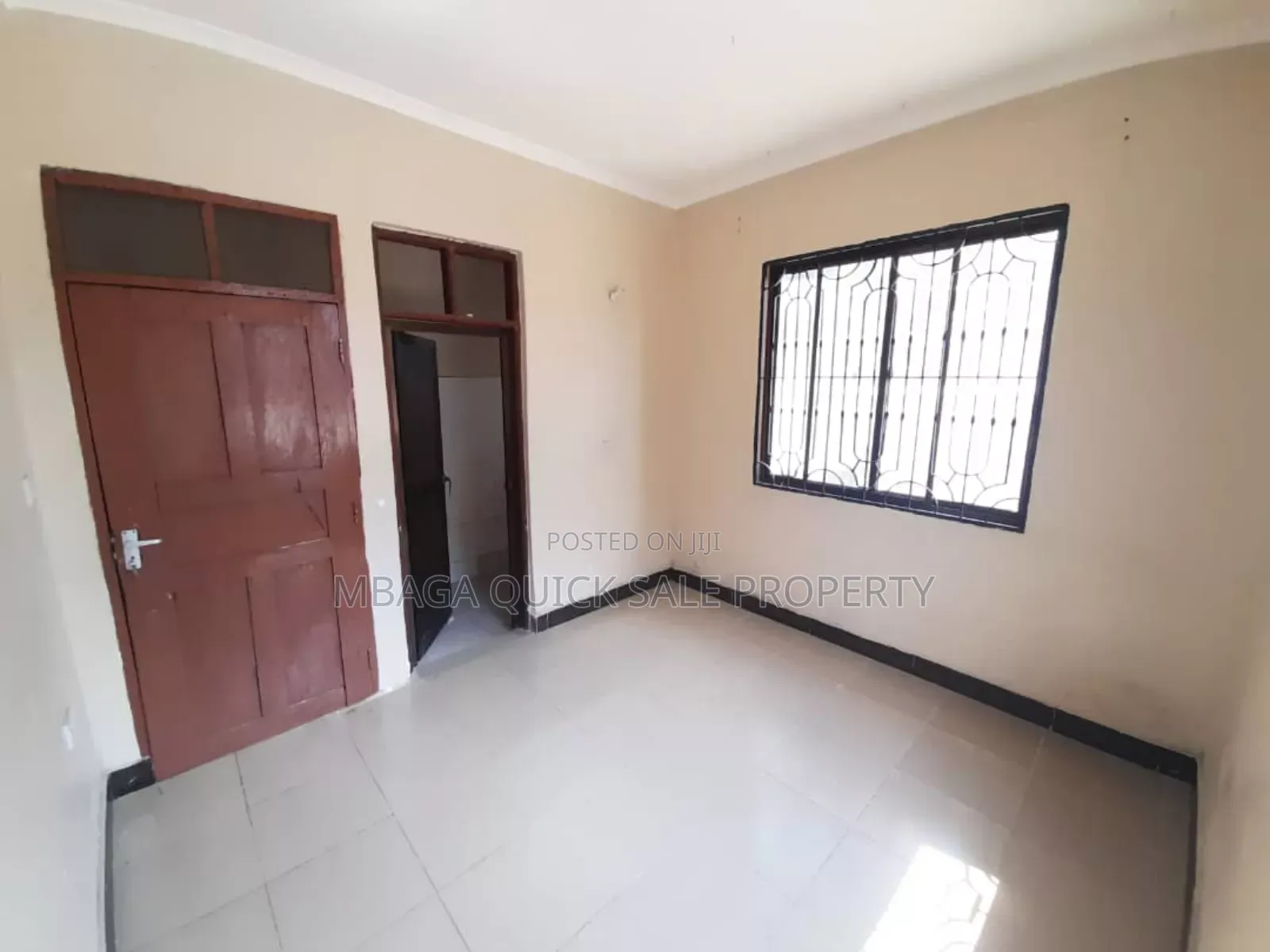 3bdrm House in Kimara Temboni, Mbezi for sale in Mbezi