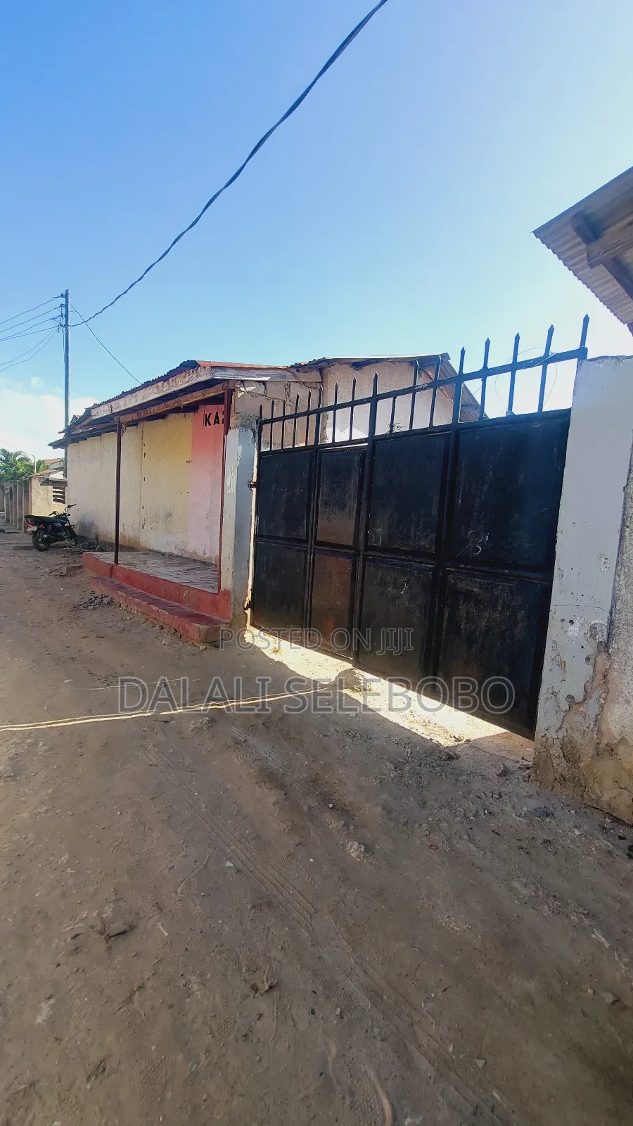 9bdrm House in Salasala, Kinondoni for sale in Kinondoni