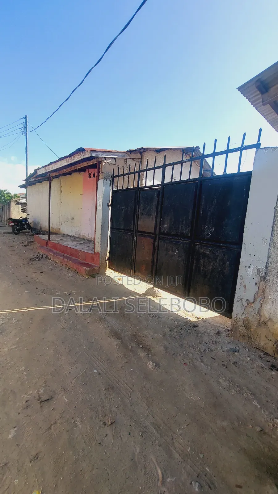9bdrm House in Salasala, Kinondoni for sale in Kinondoni