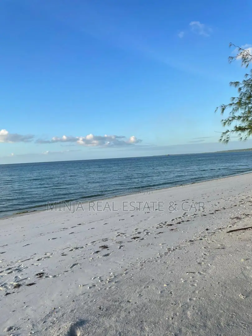 White Sand Beach Plot for Sale in Mafia Island Tanzania. in Kilindoni