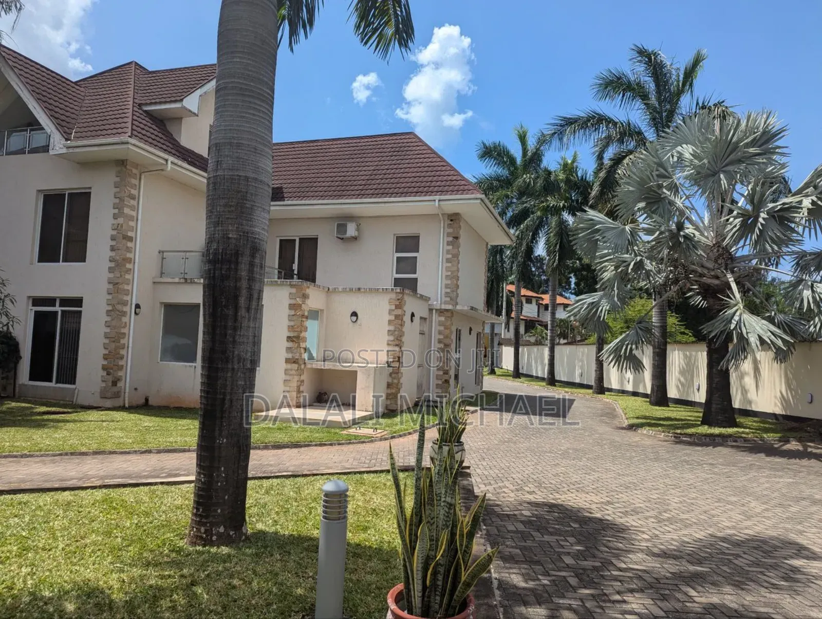 Furnished 4bdrm Villa in Oysterbay for rent in Oyster Bay
