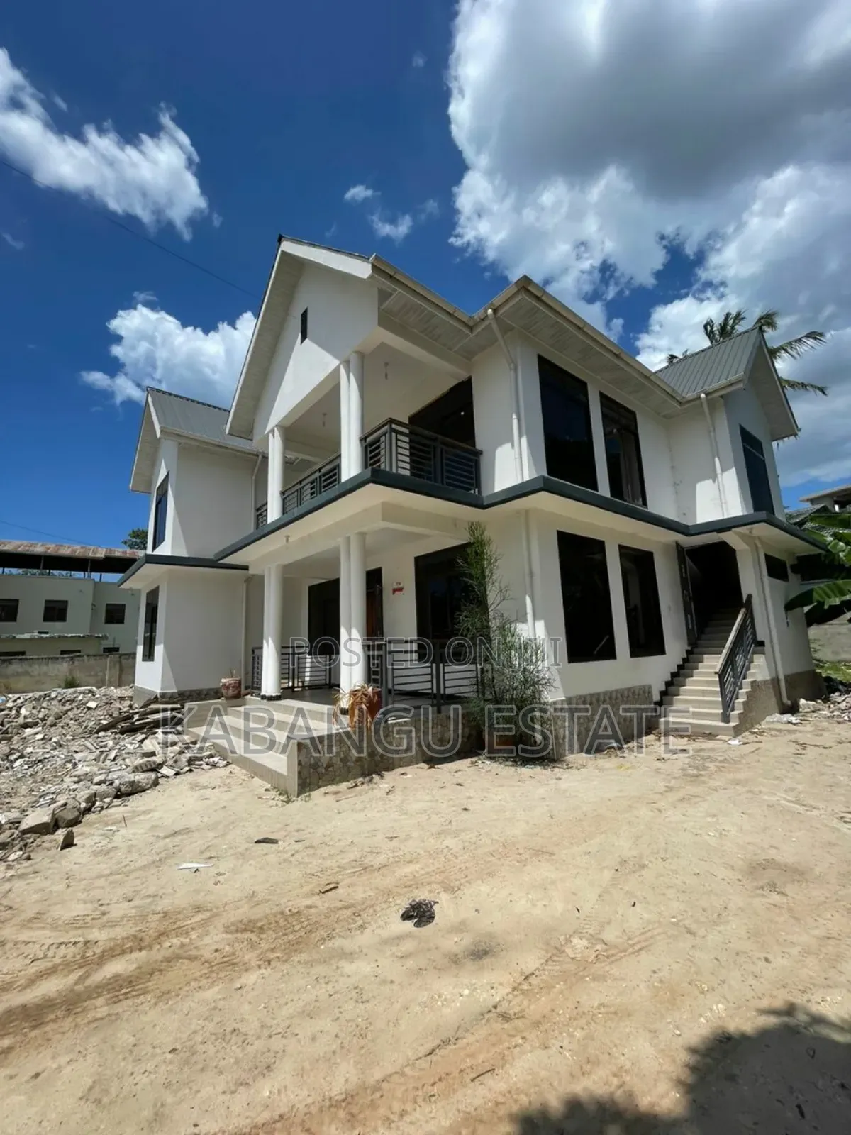 Furnished 8bdrm House in Mikocheni for rent in Mikocheni