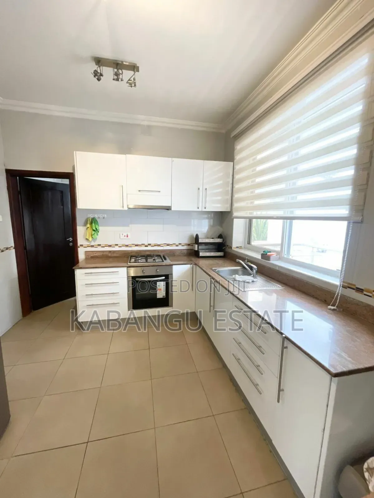 Furnished 3bdrm Apartment in Kawebeach, Mikocheni for rent in Mikocheni