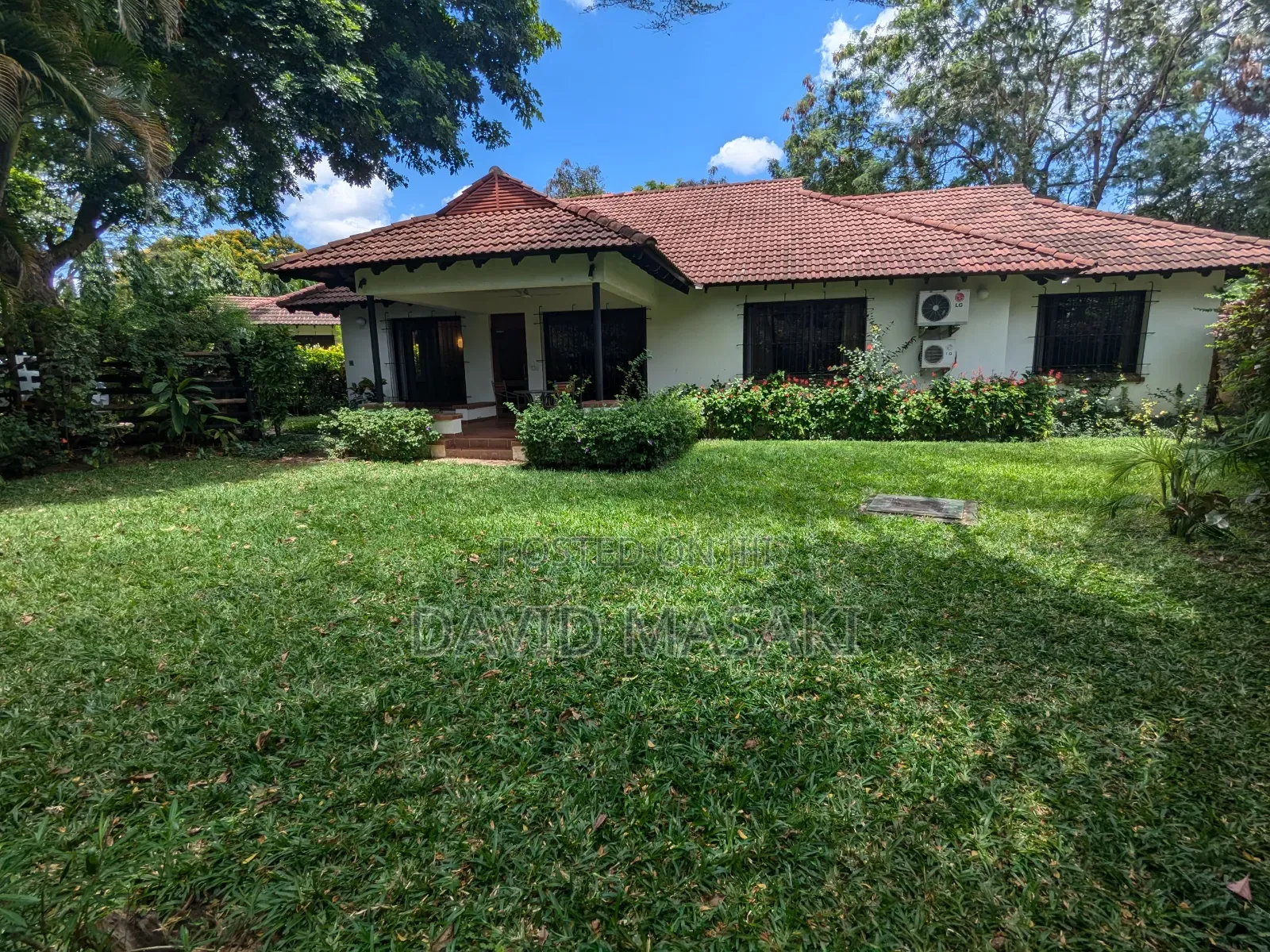 Furnished 3bdrm Bungalow in Villas Oysterbay for rent in Oyster Bay
