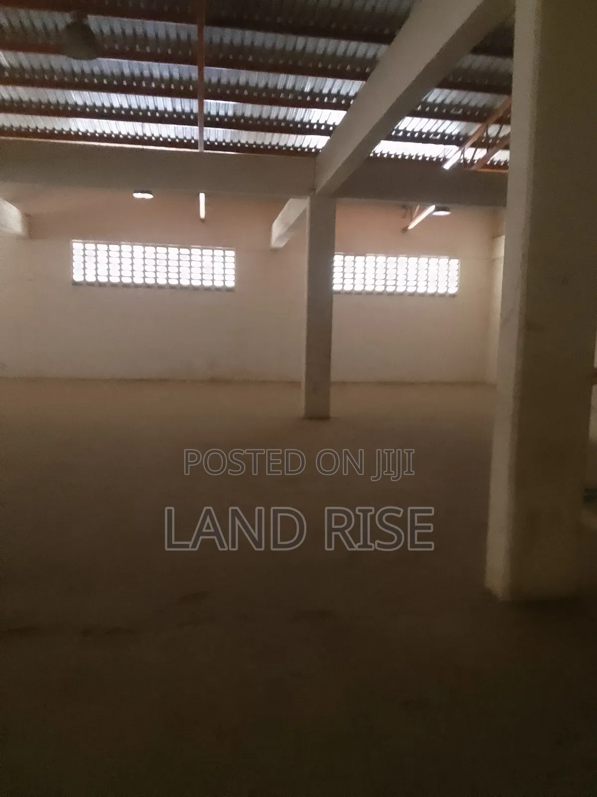 800 SQM Warehouse in Chang'ombe in Chang'ombe