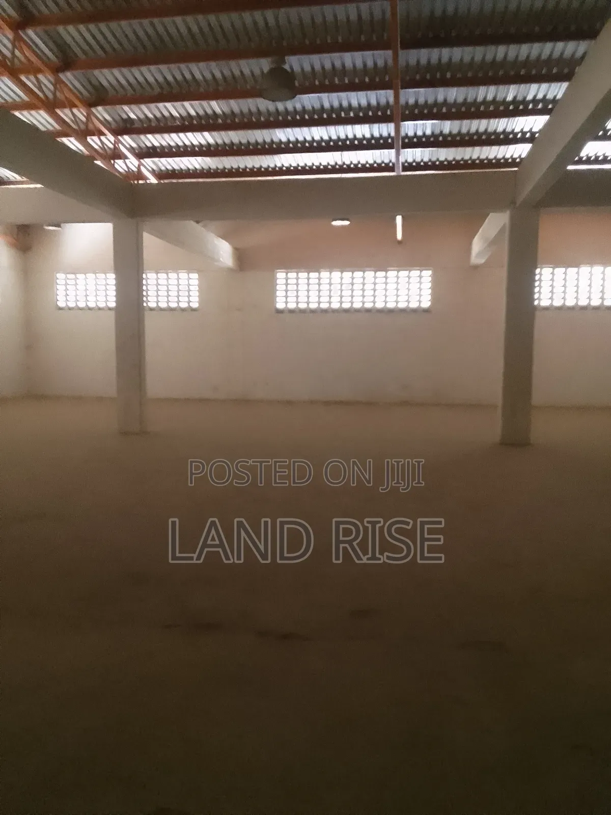 800 SQM Warehouse in Chang'ombe in Chang'ombe