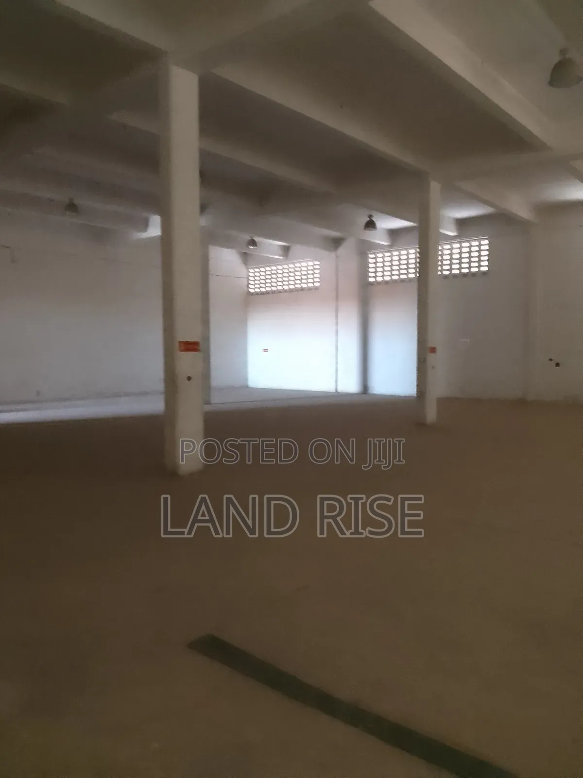 800 SQM Warehouse in Chang'ombe in Chang'ombe