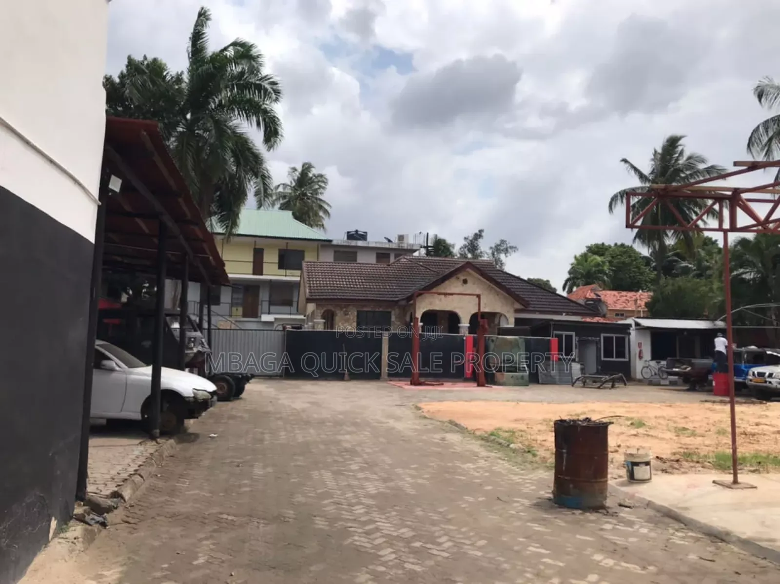 4bdrm House in Mbez Beach Kwa Zena for sale in Mbezi Beach