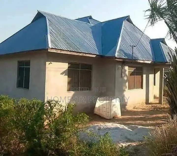A House for Sale at Njia Panda Tegeta A in Kinondoni