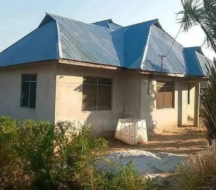 A House for Sale at Njia Panda Tegeta A in Kinondoni