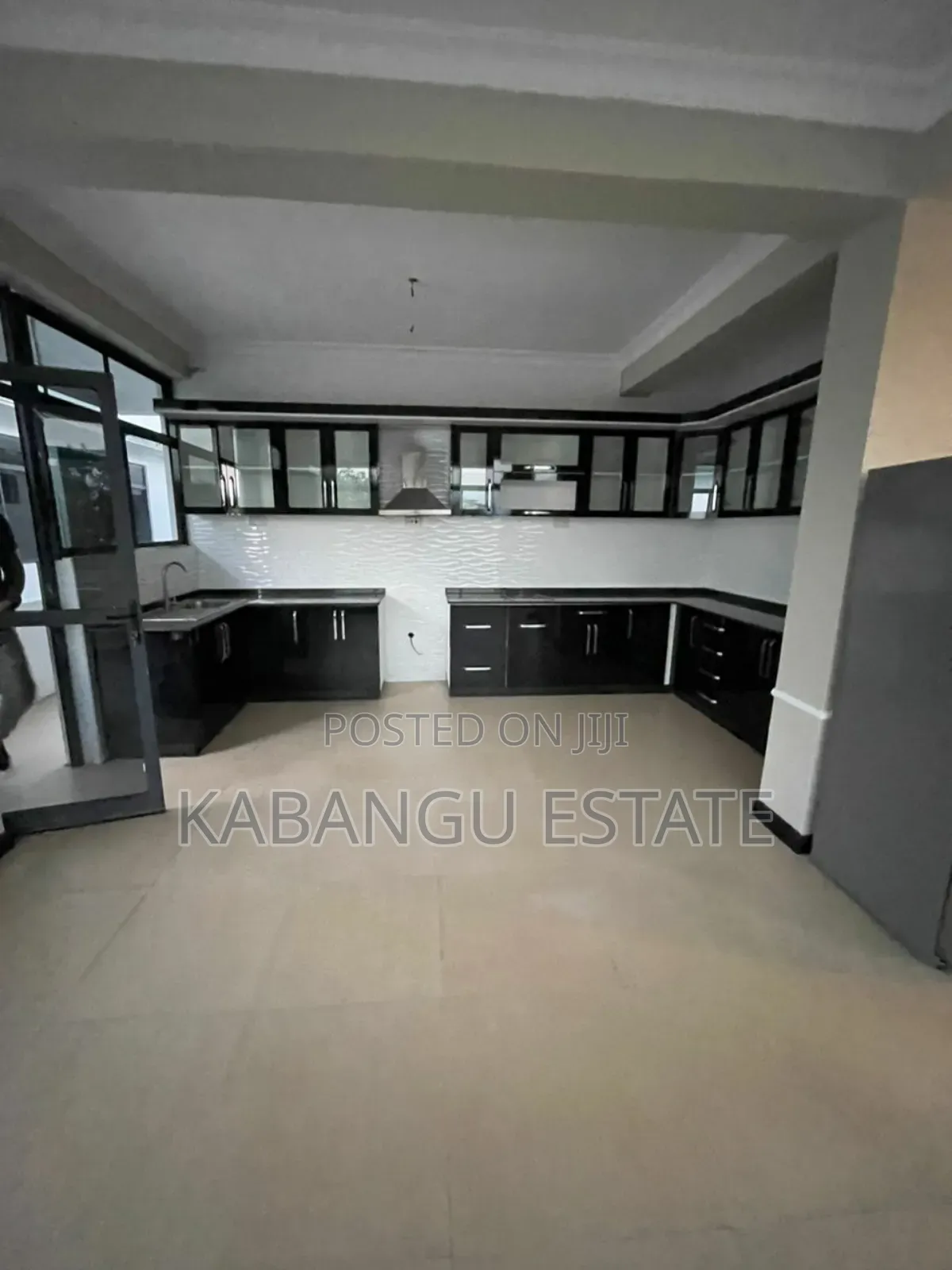 3bdrm Apartment in Oysterbay for rent in Oyster Bay