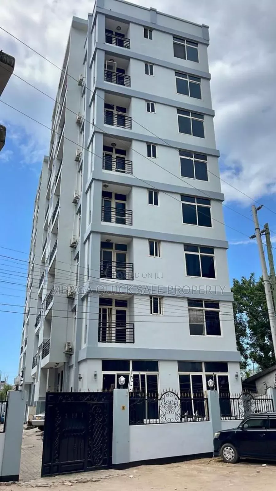 3bdrm Apartment in Msasani for sale in Msasani