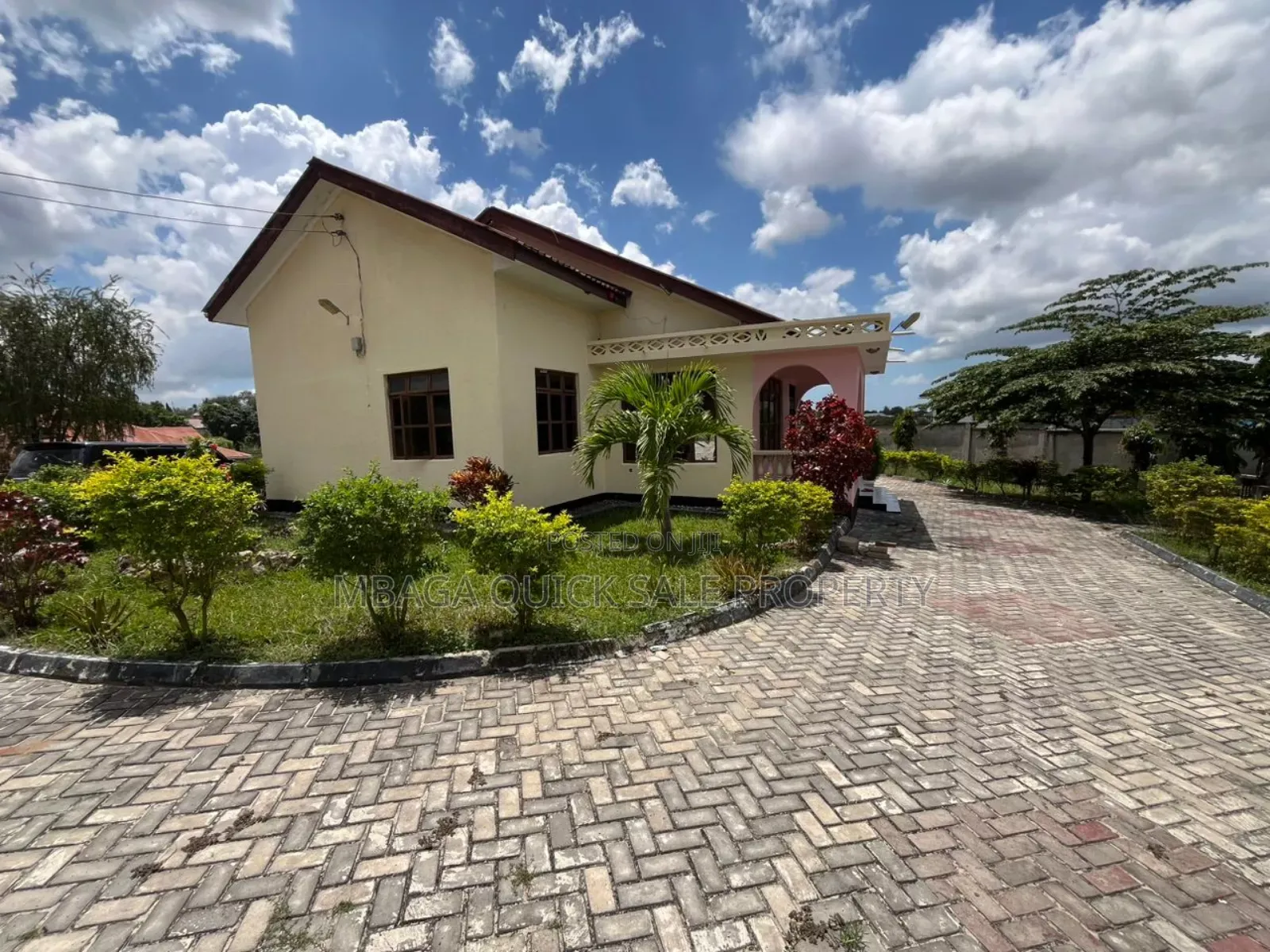 4bdrm House in Mbezi Kwa Msuguri, Bunju for rent in Bunju