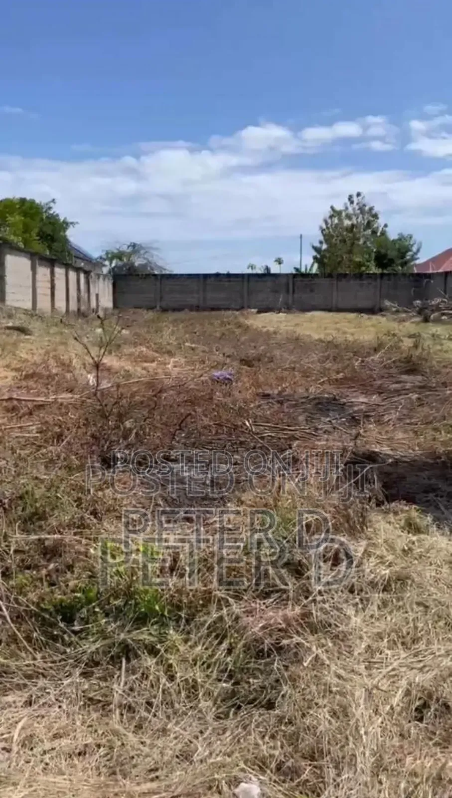 Kiwanja Chenye Fence Yake in Mbweni