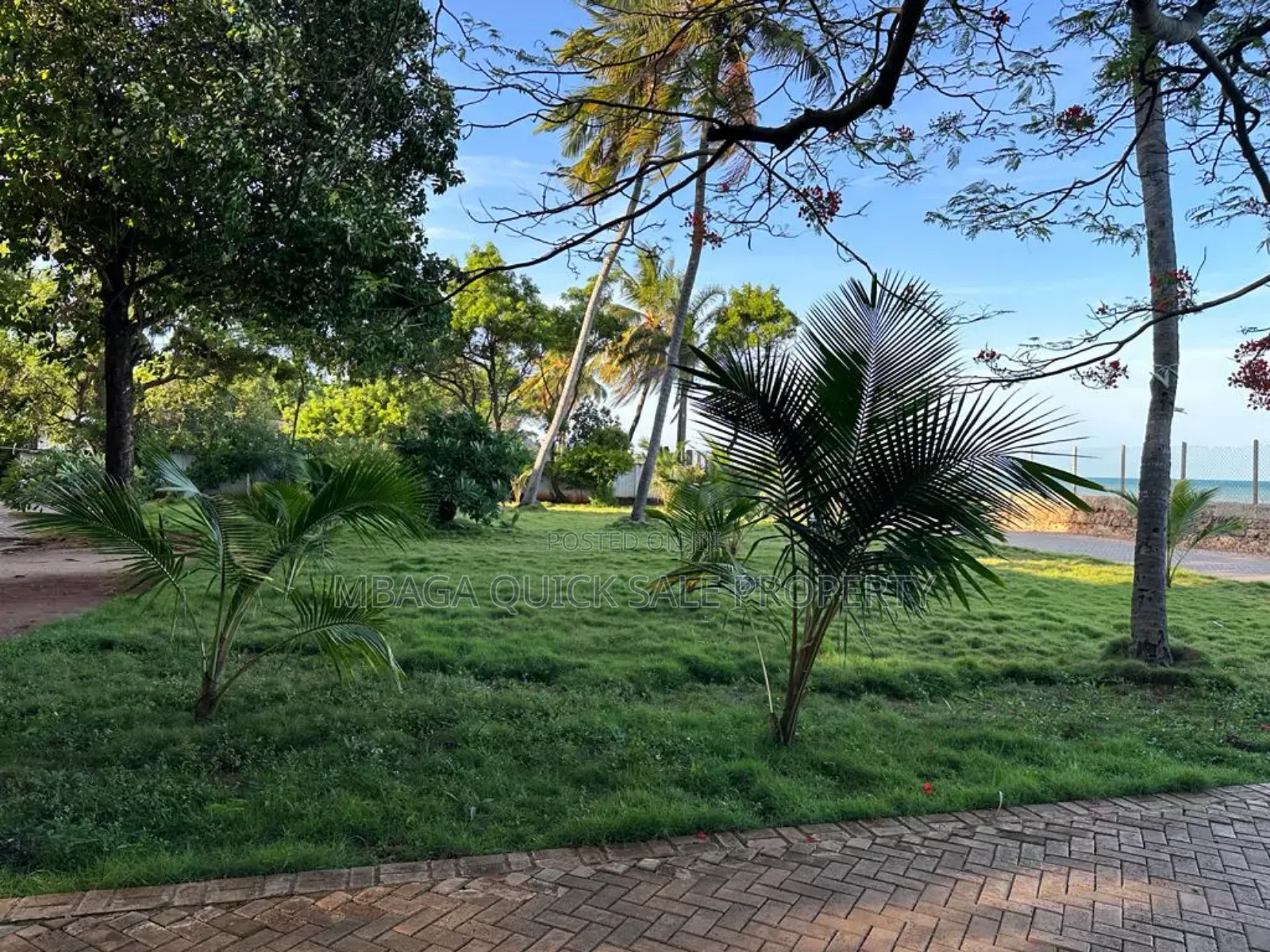 8bdrm House in Mbezi Beach for sale in Mbezi Beach
