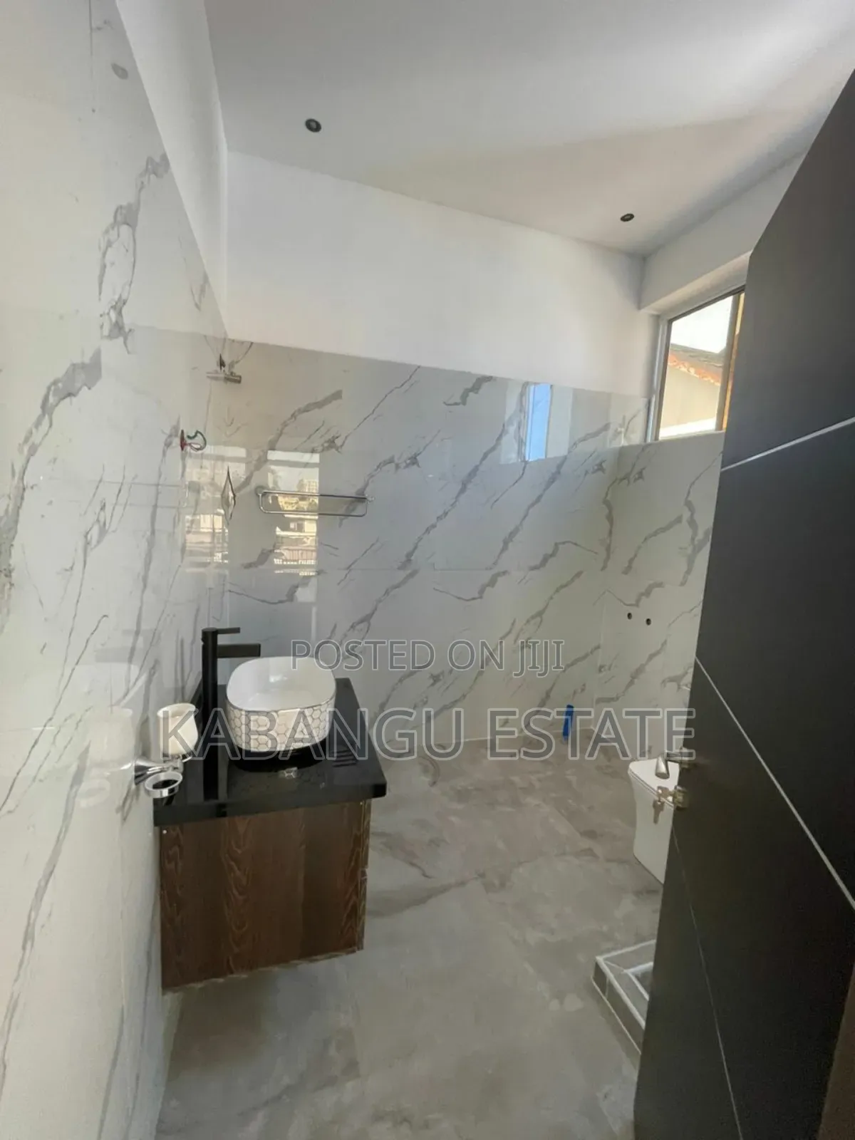 4bdrm Apartment in Oysterbay for rent in Oyster Bay